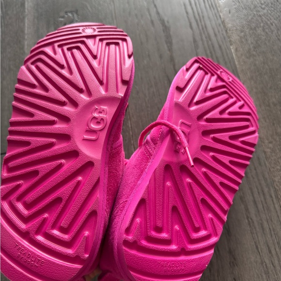 UGG boots - Picture 7 of 7